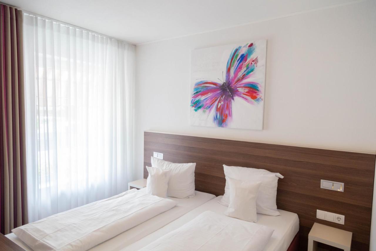 Das Ebertor - Hotel & Hostel بوبارد المظهر الخارجي الصورة