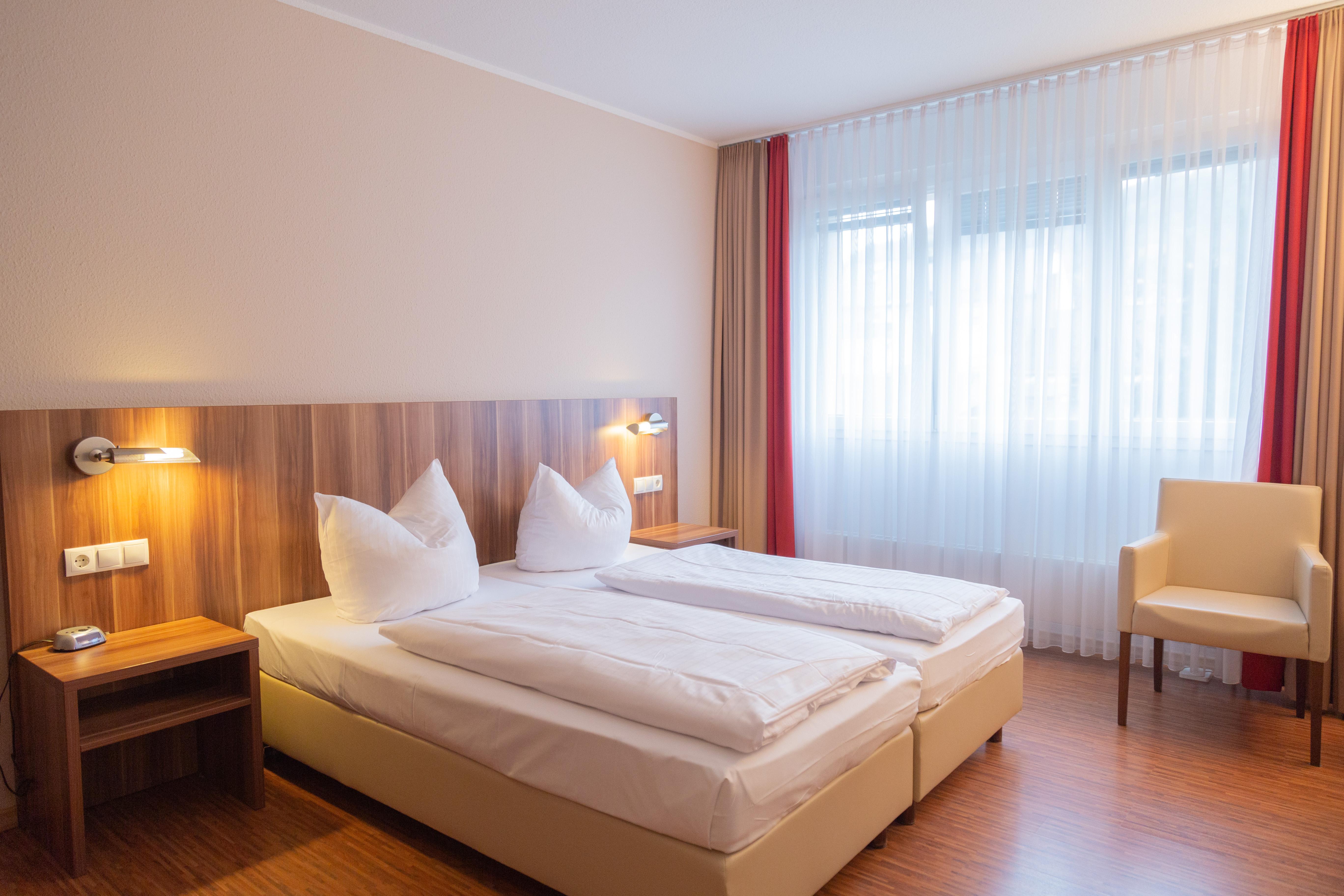 Das Ebertor - Hotel & Hostel بوبارد المظهر الخارجي الصورة