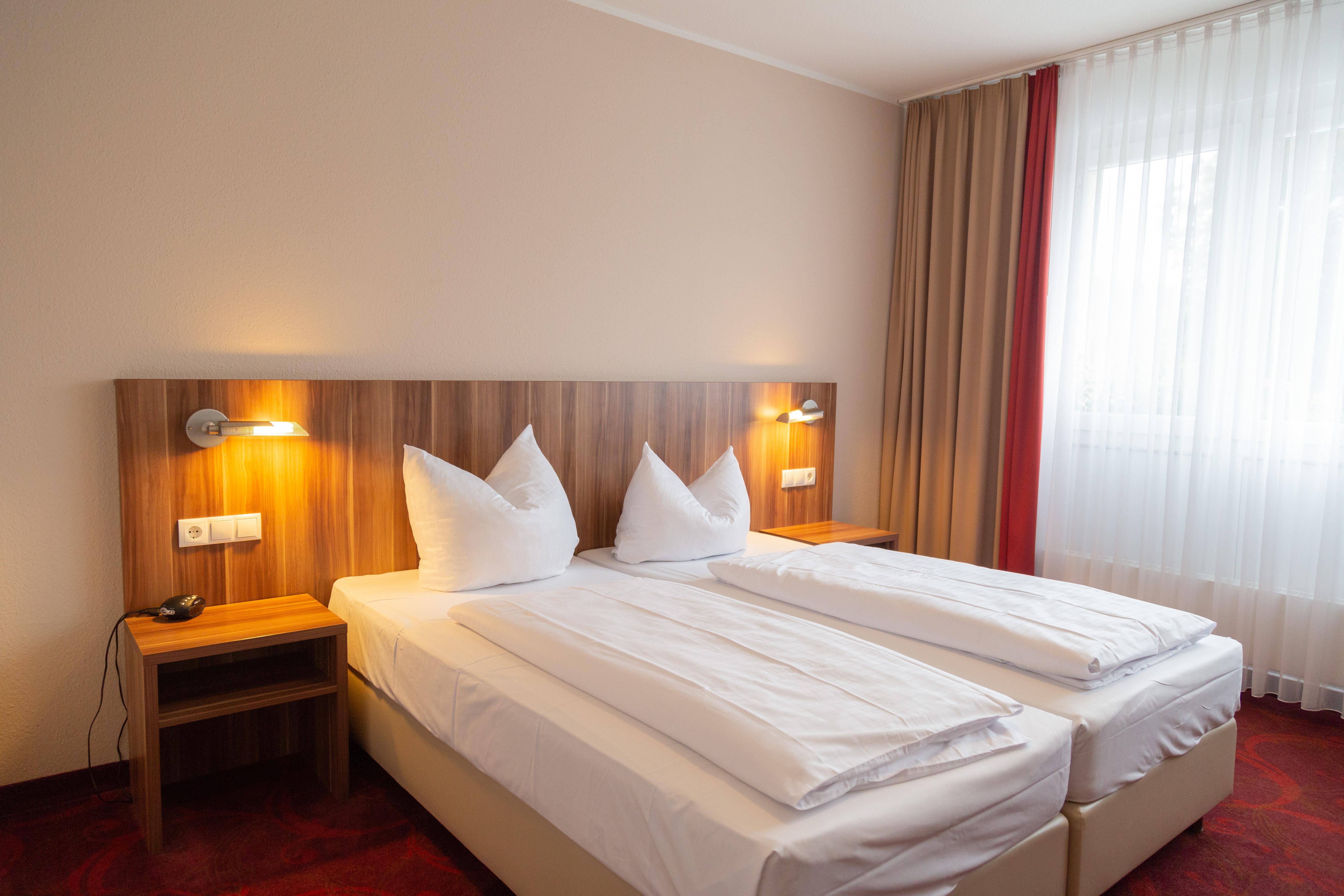 Das Ebertor - Hotel & Hostel بوبارد المظهر الخارجي الصورة