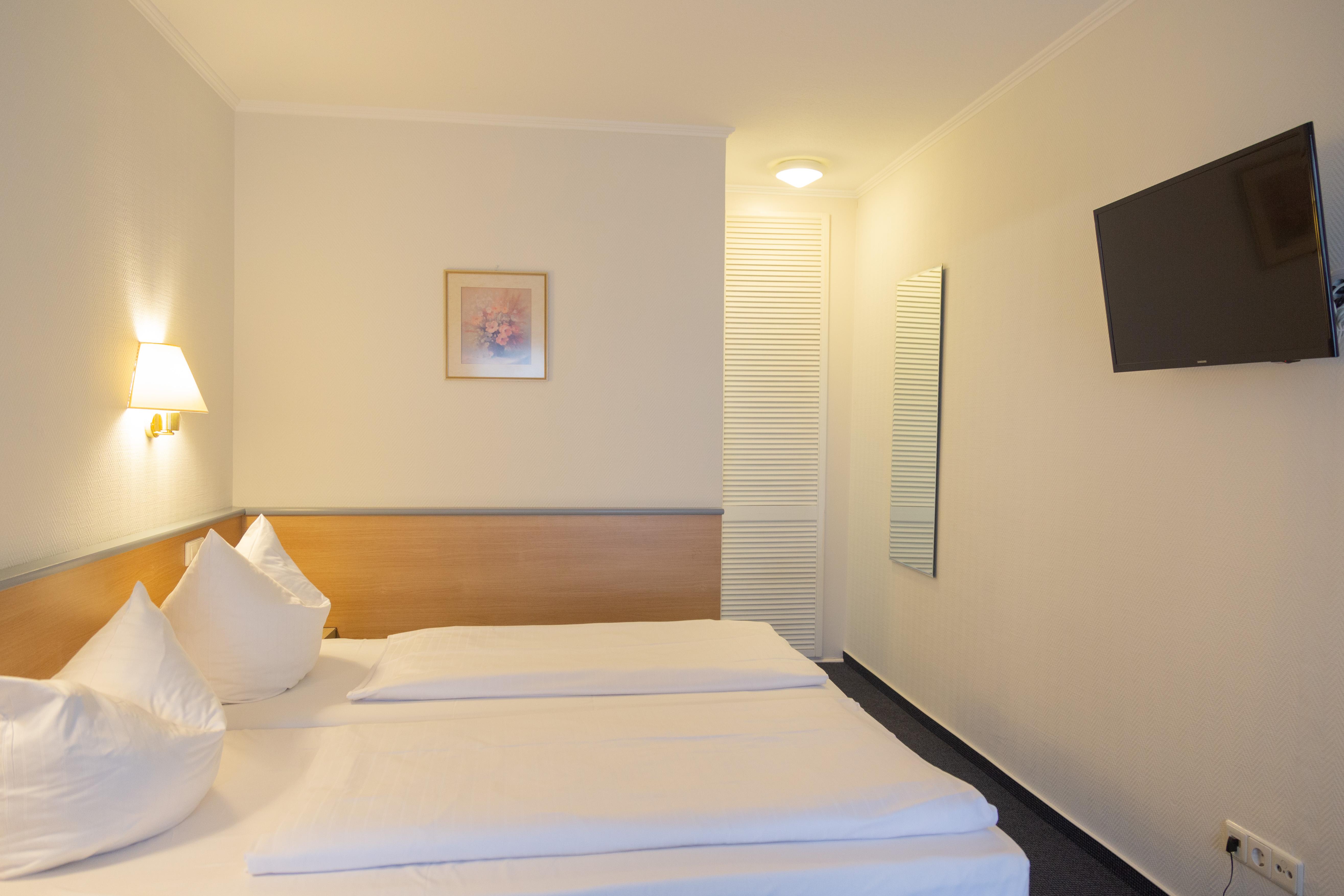 Das Ebertor - Hotel & Hostel بوبارد المظهر الخارجي الصورة