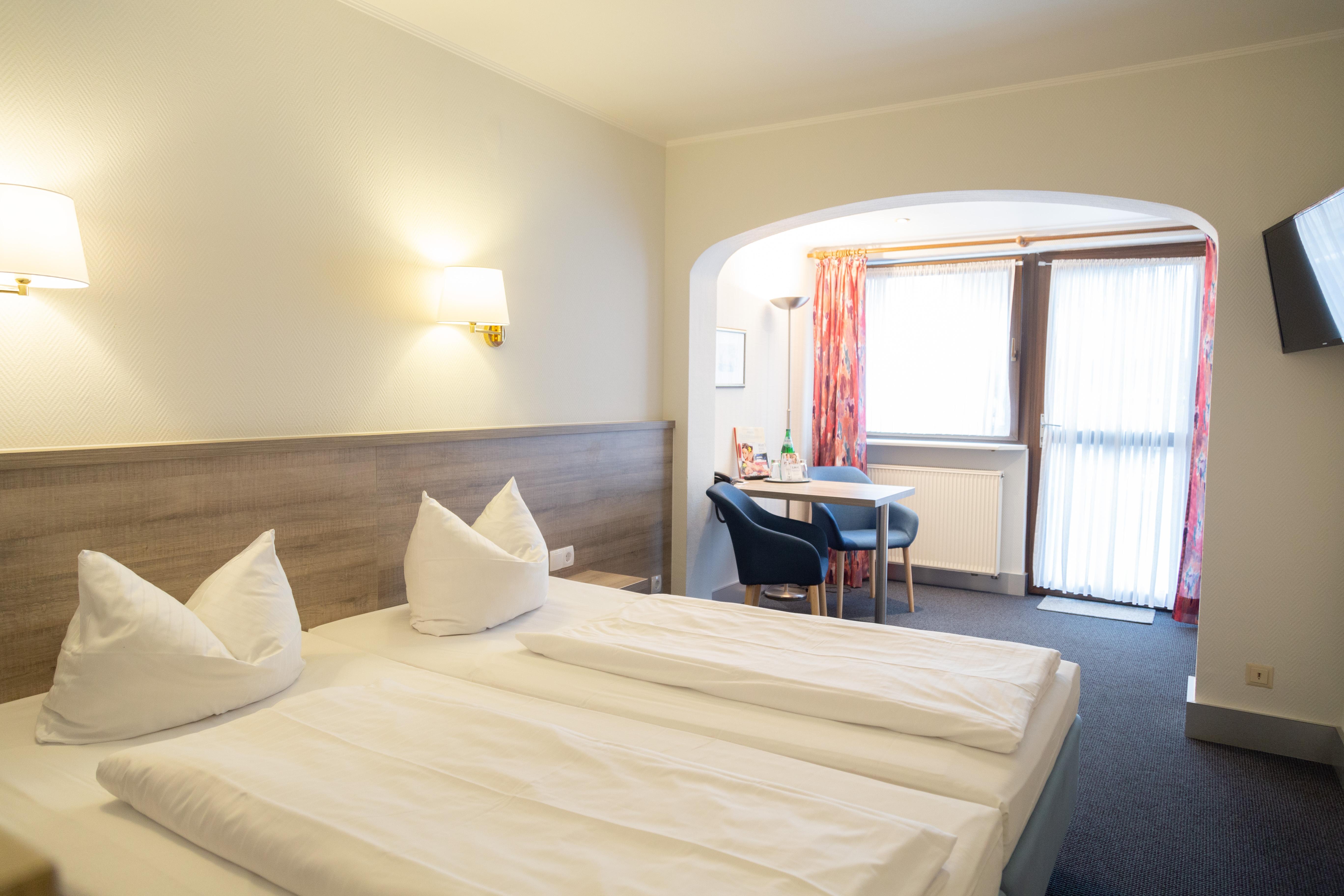 Das Ebertor - Hotel & Hostel بوبارد المظهر الخارجي الصورة